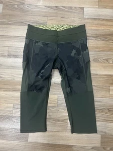 Lululemon Training Tough Crop *Full-On Luxtreme Palm Party Gator Green, taglia 6 - Foto 1 di 5