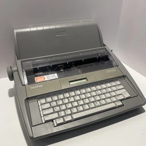 Brother SX-4000 Typewriter Electronic w/ LCD Display - Refurbished,Fast Shipping - Picture 1 of 10