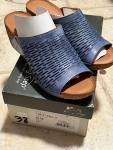 Sandalias Spring Step Mule Talla EU 38 7-7.5 Cunacena Cuero Azul Tacón Cuña CAJA - Imagen 1 de 3