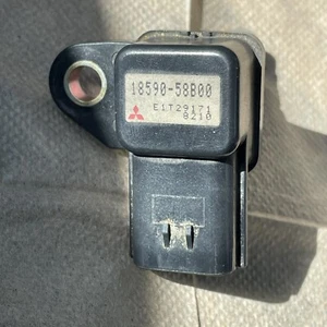 1996 - 2002 Geo Tracker Suzuki Sidekick X-90 Chevrolet Tracker MAP Sensor - Picture 1 of 7