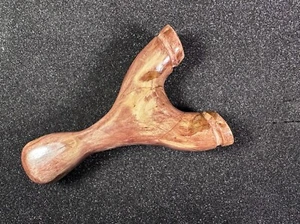 Wood Slingshot - Picture 1 of 4