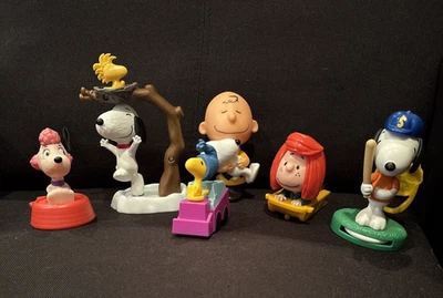 Lote de 6 juguetes McDonald's Peanuts 2015 Snoopy Charlie Brown Woodstock Foto 1 de 4