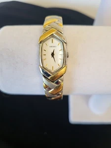 Vintage Hexagonal Womens Seiko IN00-6R90 560556 30E6-B.1 Gold Tone As Is Parts - Picture 1 of 7
