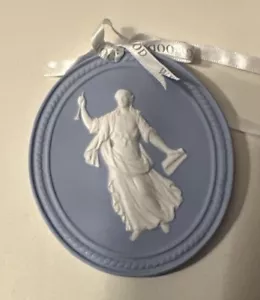 Wedgwood 2011 Annuale Clio MUSA della Storia Decorazione Natalizia Blu 4” Ovale - Foto 1 di 3