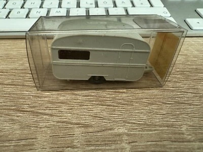2 Caravan Wiking 10091 14092 1:87 In Ottime Condizioni Con OVP - Immagine 1 di 4