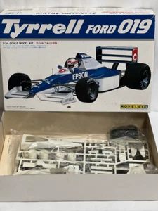 Modeler's 1/24 Tyrrell FORD 019 1990 #3 Nakajima #4Alesi kit modellino plastica - Foto 1 di 3
