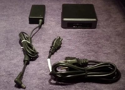 Intel NUC Mini PC NUC7i3DNK2E | i3 7100U 2,4 GHz | WD Green 120GB SSD | 4GB RAM - Bild 1 von 4