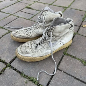 VINTAGE NIKE AIR FORCE 1 HI TOP MADE IN TAIWAN 12 BEATERS DISPLAY WHITE - Picture 1 of 12