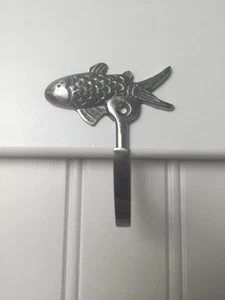*3 Stück* Satin Nickel dekorative rustikale Fisch Schrank Haken - Bild 1 von 5