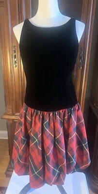 Adorable American Living Black Velvet & Red Plaid Formal Holiday Dress 8 - Image 1 of 4