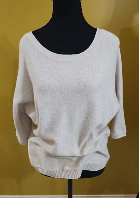 Suéter con bisagra con botones en la espalda S Foto 1 de 4