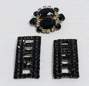VINTAGE BLACK ONYX RHINESTONE COSTUME JEWELRY BROOCH SHOE CLIP MATCHING LOT - Picture 1 of 6