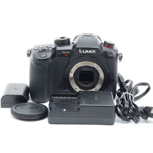 3608 Shots Lumix Gh5S Panasonic - Picture 1 of 9