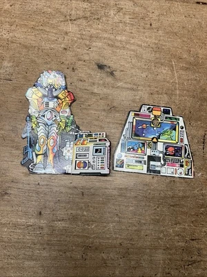 De colección MOTU, Insertos de Cartón Castle Grayskull, Consola de Computadora y Hombre Espacial Foto 1 de 2