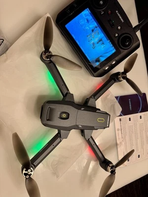 K600 GPS Drone Con Camera HD e Telecomando Con Schermo Integrato - Immagine 1 di 4