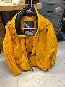 Vintage Windbreaker - Picture 1 of 2