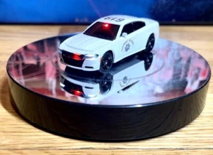 Greenlight 1/64 Custom California Highway Patrol Dodge Charger Police Led Lights - Picture 1 of 7