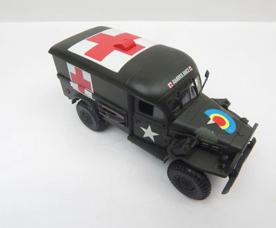 Unimax Forces Of Valor U.S. 4x4 Ambulance 1/32 Enthusiast Edition Diecast Model - Image 1 of 4