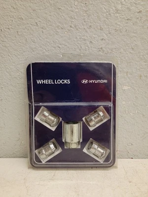 Cerraduras de rueda originales OEM Hyundai U8440-00501 para Hyundai Tucson 2016-2022 Foto 1 de 4