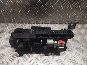 MERCEDES-BENZ E Class W212 Fuse Box SAM Control Unit 2129009822 - Picture 1 of 4