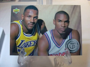 1993-94 Upper Deck Basketball #482 Top Prospects Checklist  93-535 - Picture 1 of 2