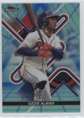 2022 Topps Finest Blue/Aqua Vapor Refractor /250 Ozzie Albies #32 - Image 1 of 2