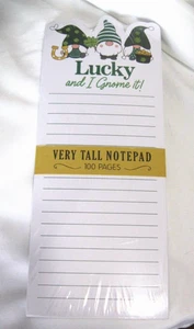 St. PATRICK'S DAY Shamrocks GNOMES NOTEPAD 100 Sheets MAGNETIC REFRIGERATOR NWT - Picture 1 of 4