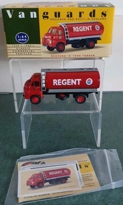 VANGUARDS VA7000 BEDFORD 'S' TYPE TANKER REGENT SCALE 1:64 DIE-CAST MODEL MIB    - Image 1 of 4