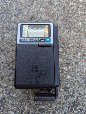 Flash Electrónico Vintage KODAK Ektron II Modelo A EE. UU. Sin Probar  Foto 1 de 4