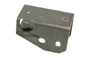 Rear Swing Arm Mount Jacking Point Offside/Right For VW T25 1979–1992 251803198 - Picture 1 of 1