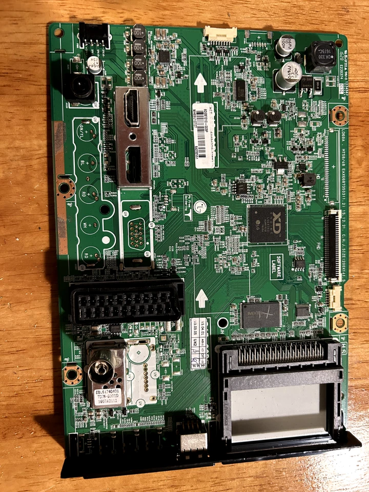 Monitor TV LG 22MT48DF-PZ placa principal eax66873503 (1.2) Foto 1 de 1