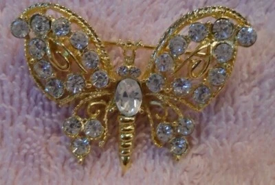 Broche prendedor mariposa grande dorado y cristal transparente Foto 1 de 3