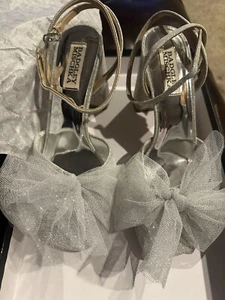 Badgley Mischka Women's TESS Heeled Sandal, Silver, 6 - - Picture 1 of 7