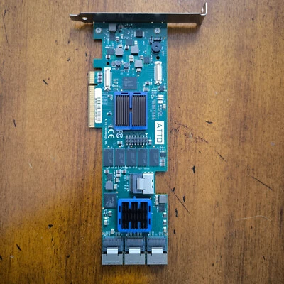 ATTO ExpressSAS R60F 16 ports 6 Gb/s + 4 Cables 0.5 meter Mini-SAS to Mini-SAS. - Immagine 1 di 4