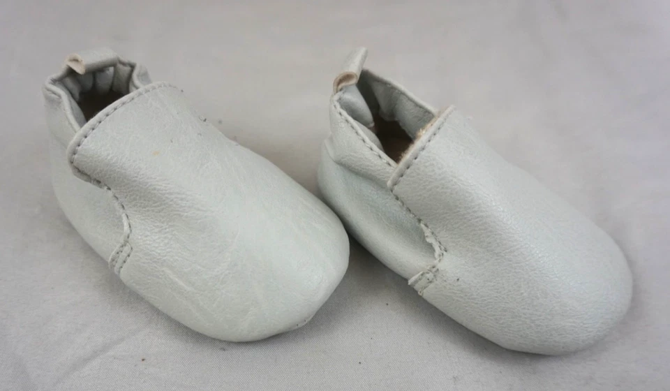 Sweet N Swag Baby мокасины MOX размер 2 в Dove серый как новый никогда не носил Бесплатная доставка - Изображение 1 из 4