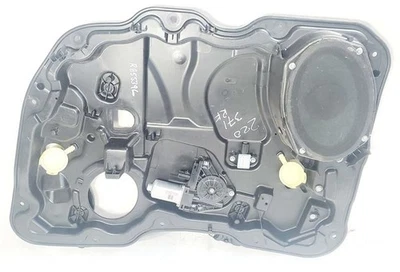 Front Right Door Window Regulator With Assembly OEM 14 22 Jeep Cherokee  - Image 1 of 4