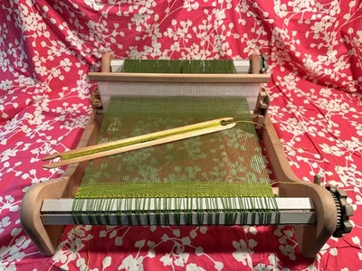 Juego de suministros y telar de seto rígido Ashford de 16 pulgadas Foto 1 de 4