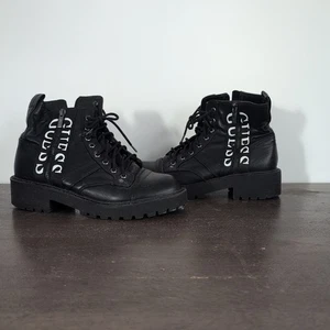 Guess Ankle Boots - Picture 1 of 3