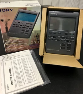 New Sony RM-AV2000 Integrated Remote Commander -Control 12 Devices Touch Key LCD - Picture 1 of 18
