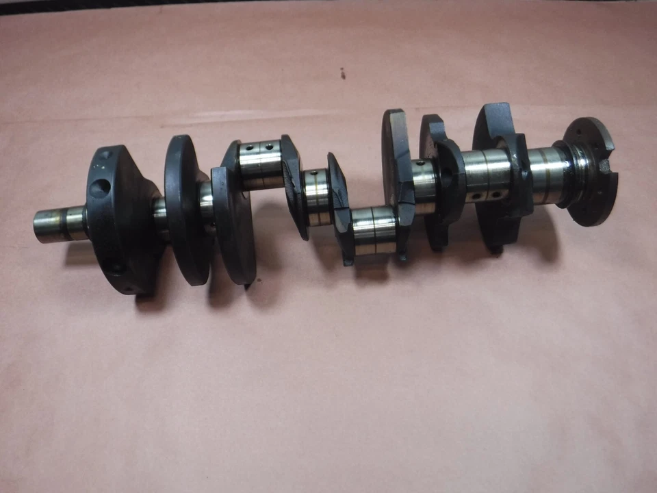 Jeep Grand Cherokee ZJ 94-97 5.2 V8 Crankshaft Factory 3751841 Free Ship - Image 1 of 4