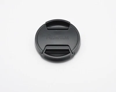 Fujifilm X 62mm Pinch Style Front Lens Cap (#14796) - Image 1 of 2