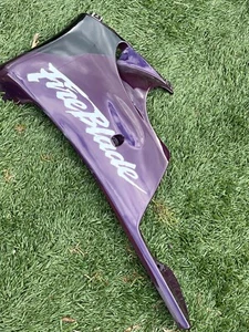 Honda CBR900 Lower Panel left fairing CBR 900 64470-MASA-000095 96 97 RRT RRV - Picture 1 of 10