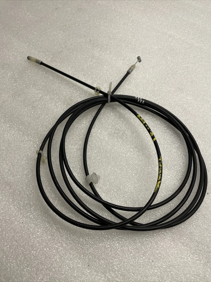 Mazda 3 2012 sedán tapa maletero cable de liberación OEM Foto 1 de 4