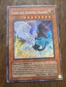 Yu-Gi-Oh RP02-EN095 Secret Rare Light and Darkness Dragon REPRINT Foil Bleed - Picture 1 of 1