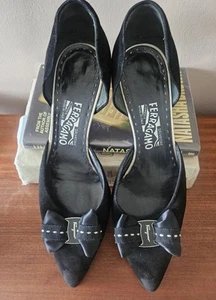Salvatore Ferragamo Vara Bow Kitten Heel Pump Shoe WORN INSIDE ONCE US10.5 8UK - Picture 1 of 12