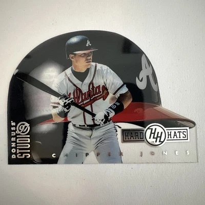 Donruss Studio 1997 - Hard Hats Chipper Jones #12 3842/5000 Atlanta Braves Salón de la fama Foto 1 de 4