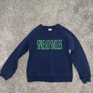 NWOT Kids The Cuddle Collab Target Pullover Sweatshirt Spread Smiles S 6/7 - Picture 1 of 2
