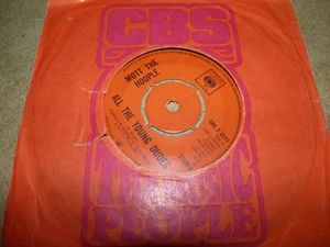 MOTT THE HOOPLE- ALL THE YOUNG DUDES VINYL 7" 45RPM CO - Picture 1 of 1