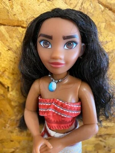 2015 Disney Hasbro Moana of Oceania 9,5" Abenteuerpuppe mit Gelenken und Kleidung - Bild 1 von 5