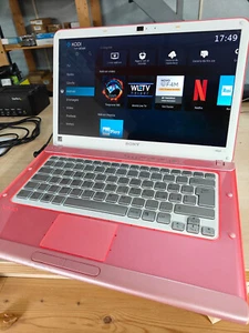 Sony Vaio VPCCA - Imagen 1 de 10